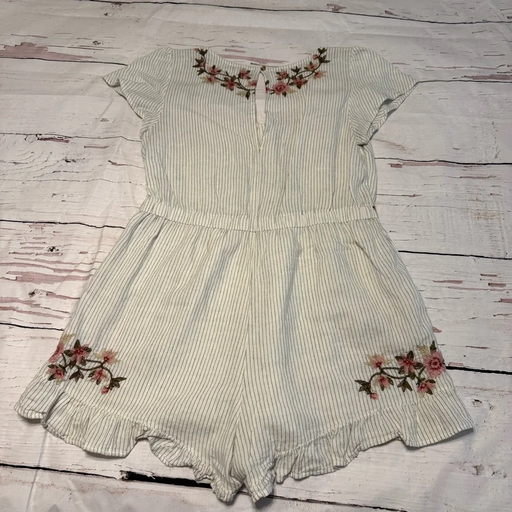 American Eagle Outfitters White Striped Floral Embroidered Romper - Picture 4 of 10